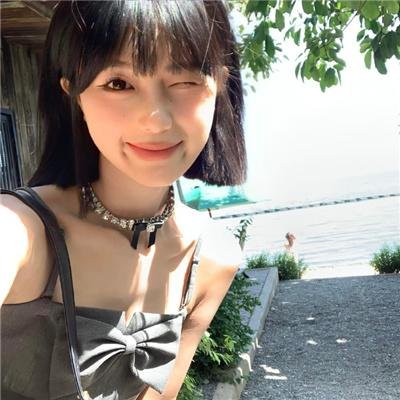 露丝和亚历克斯